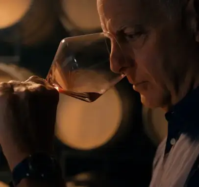 jonathan pey sniffing wine